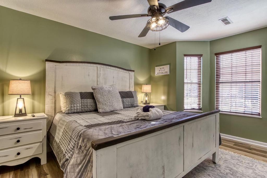 The Mason Jar, Hot Tub, Wifi, 1089 Free Tickets Each Paid Day, Dollywood And More! Pigeon Forge Exteriör bild