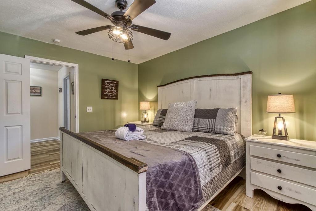 The Mason Jar, Hot Tub, Wifi, 1089 Free Tickets Each Paid Day, Dollywood And More! Pigeon Forge Exteriör bild